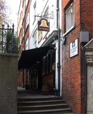 The Old Bell pub, Fleet Street