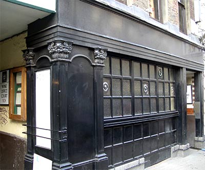 Ye Olde Cheshire Cheese Pub