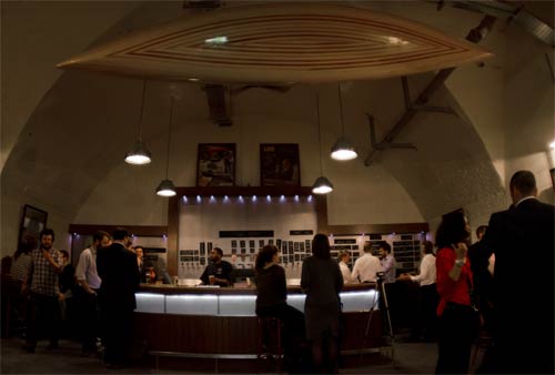 Pelt Trader Pub
